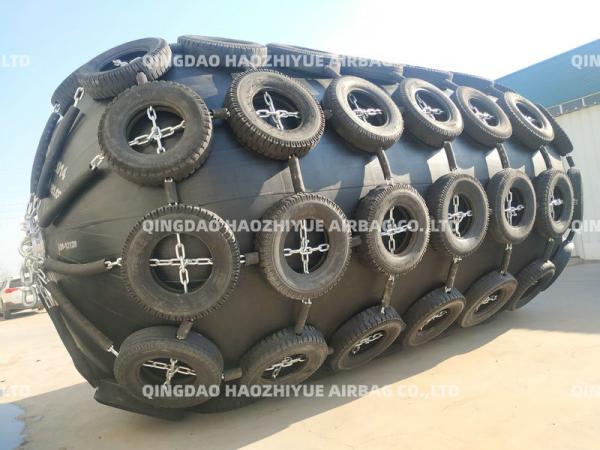 Yokohama Marine Inflatable Fender with Chain and Tyre Net for Ship Protection