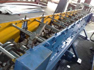 Rolo de aço do parafuso prisioneiro do quadro do apoio da placa de gipsita que forma a máquina para o revestimento da estrutura