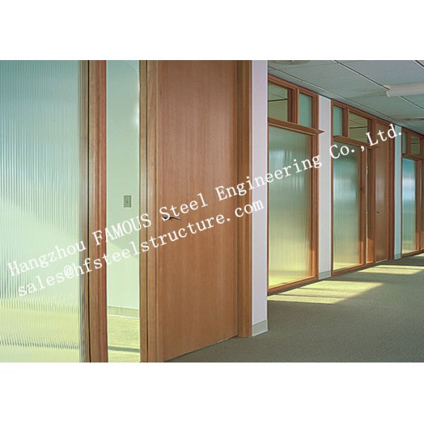 Высоко покрашенное огнеупорным материалом деревянным расклассифицированное огнем использование квартиры двойных дверей