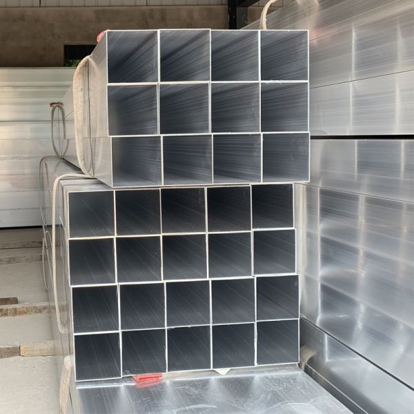 1000-7000 Seires Aluminum Square Tube Hollow Polished Surface Treatment
