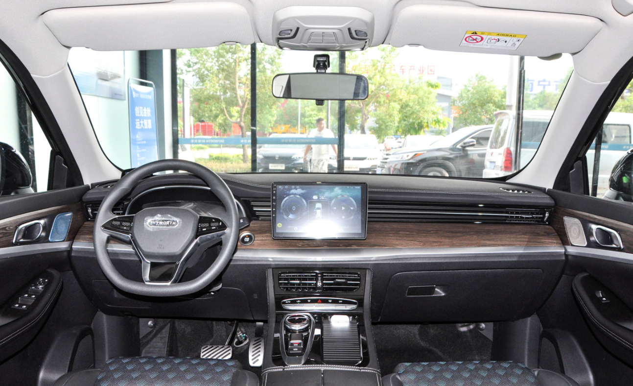 5 portes 5 places SKYWORTH EV6 2021 620 SUV moyen électrique 610KM