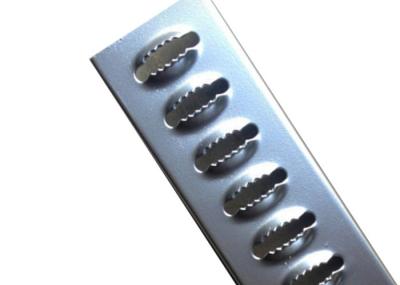 Grating de aço do suporte do aperto da segurança do canal de 6M, prancha de alumínio que raspa para plataformas
