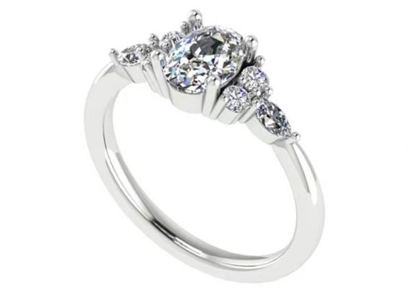 OEM Oval Diamond Engagement Ring , Round White Gold Ring 7.19x5.15x3.17mm size