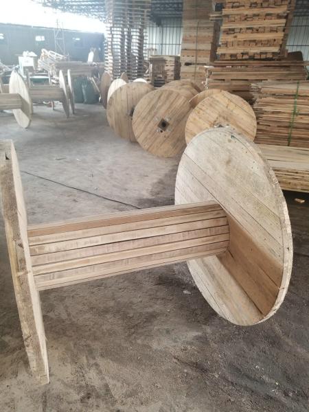 4 Way Wooden Cable Reel Round Large Wood Cable Spool Used For Cable