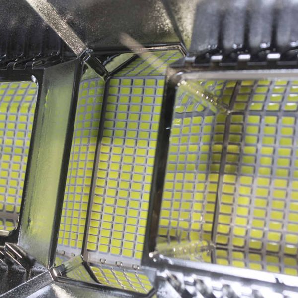 XLD-FL09 300w LED Solar Flood Light with High Power 3.2V/20Ah