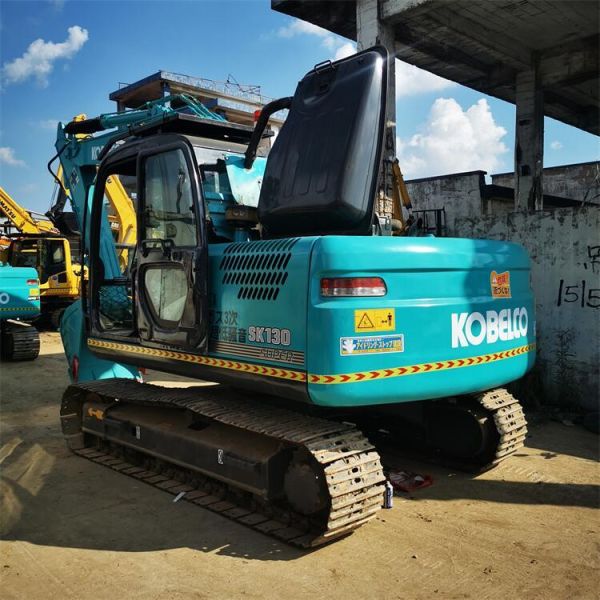 Pompe hydraulique japonaise d'origine utilisée 13 tonnes Kobelco SK130 SK 130 Excavator prête à fonctionner