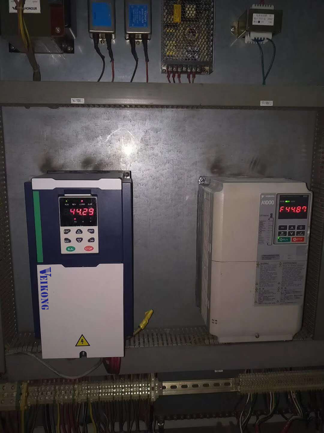 Инверторы частоты 3HP 5HP 7HP 10HP 15HP VFD переменные для асинхронного двигателя