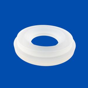 Processamento de peças de vidro de quartzo em forma de anel CNC