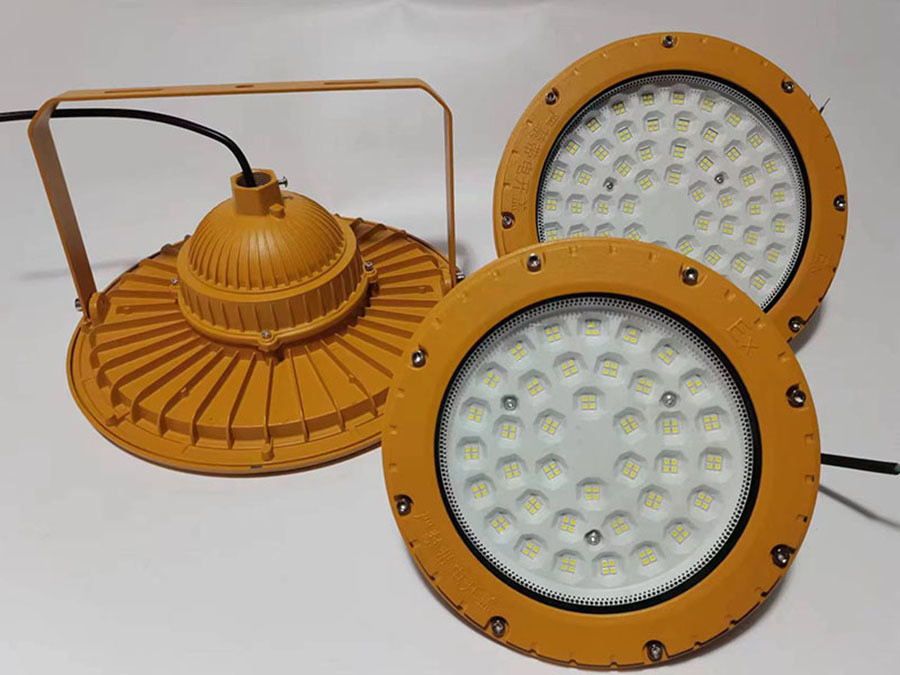 High Luminous Efficiency 125lm/w Lamp Explosion-proof Light with 3-