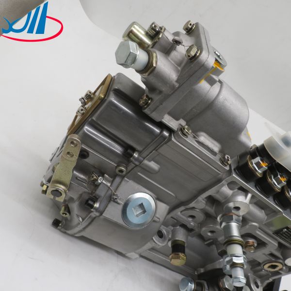 Cummins Engine Parts Oil Injection Pump VG1560080023