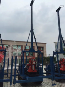 High Output Torque Core Drill Rig , Underground Drill Rig Long Working Life
