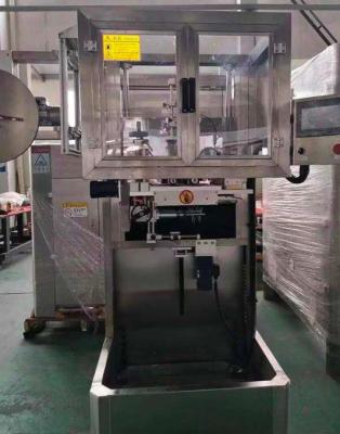 A máquina de etiquetas da luva do psiquiatra do pescoço da garrafa de 5 galões PLC automático controlou