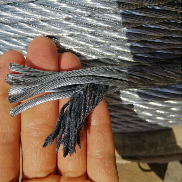 Perforación petrolífera Rig Equipment Steel Wire Rope API 9A para el campo petrolífero