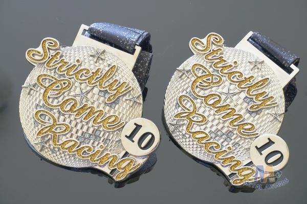 3D Earth Glitter Color Custom Silver Sports Medal , Bespoke Metal Running Medallion