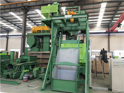 Чистка частей отливки взрывая машины съемки Crawler 3T/H 5T/H