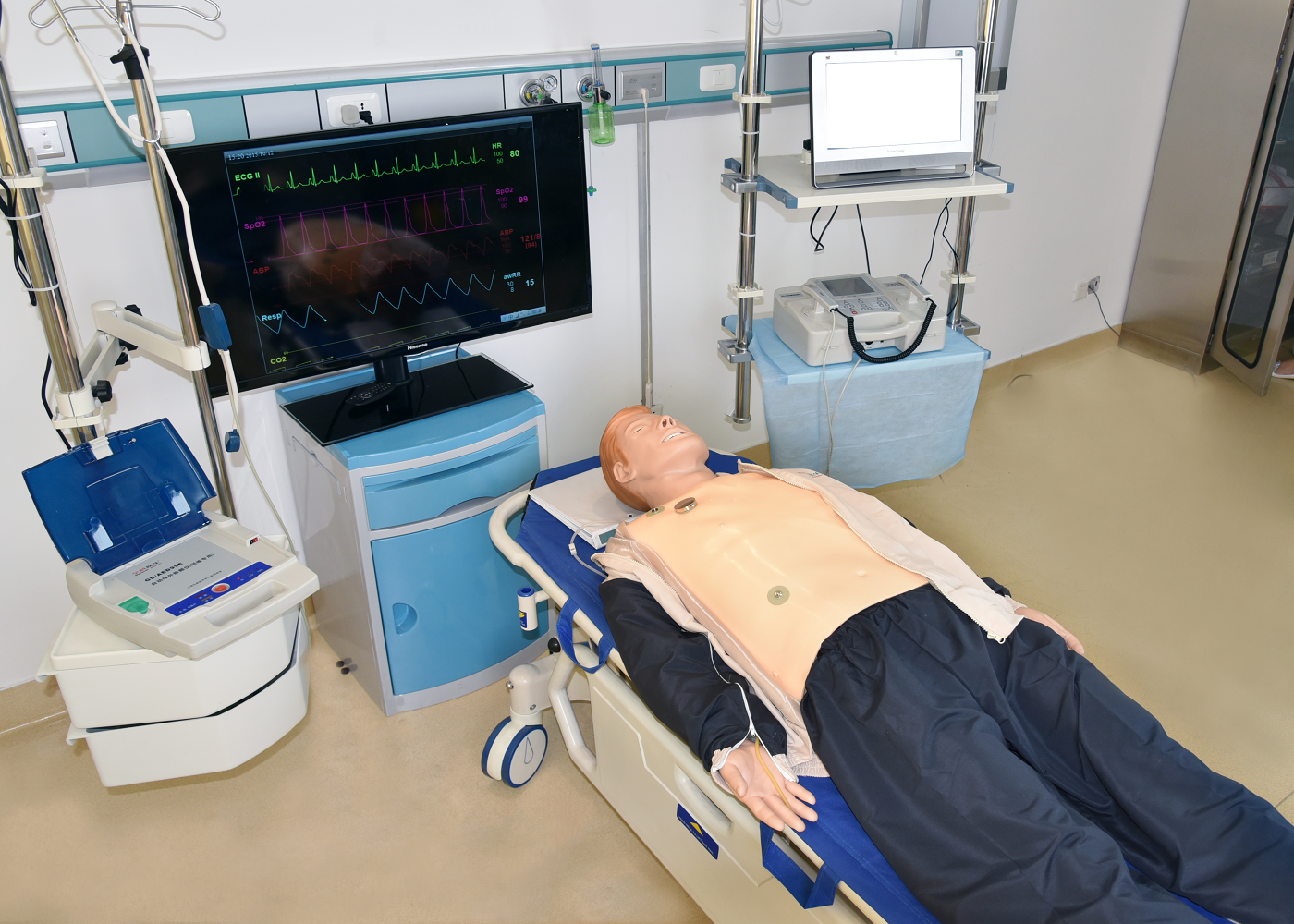 Approved PVC First Aid Manikins with Transfusion Set for Hospitals Medical Schools