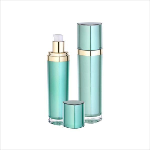 bouteilles vides de lotion de triangle de 15ml 30ml 50ml 120ml de sérum cosmétique de bouteille avec la pompe