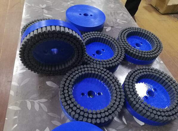 Composite Disc Silicon Carbide Brush / Abrasive Filament Brushes High Density