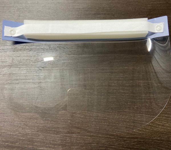 330 * 220mm Clear Disposable Face Shield Double Sided Polymer Materials