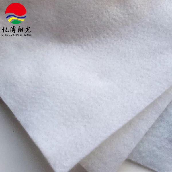 Синтетические стейпл волокна геотекстиль идеальный выбор для наружного дорожного покрытия