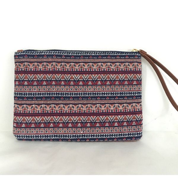 2016 summer new European and American fashion handbags beautifully woven bag Clutch
