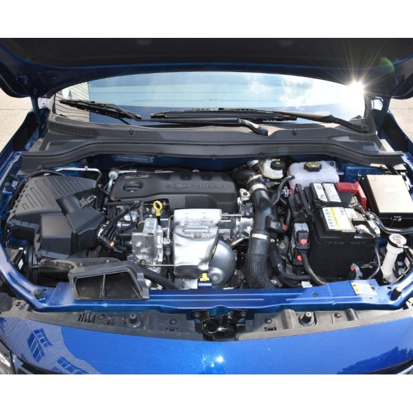 Версия 2023 Zun Xiang гибрида небольшой машины 48V бензина Шевроле МОНЦЫ 1.3T автоматическая