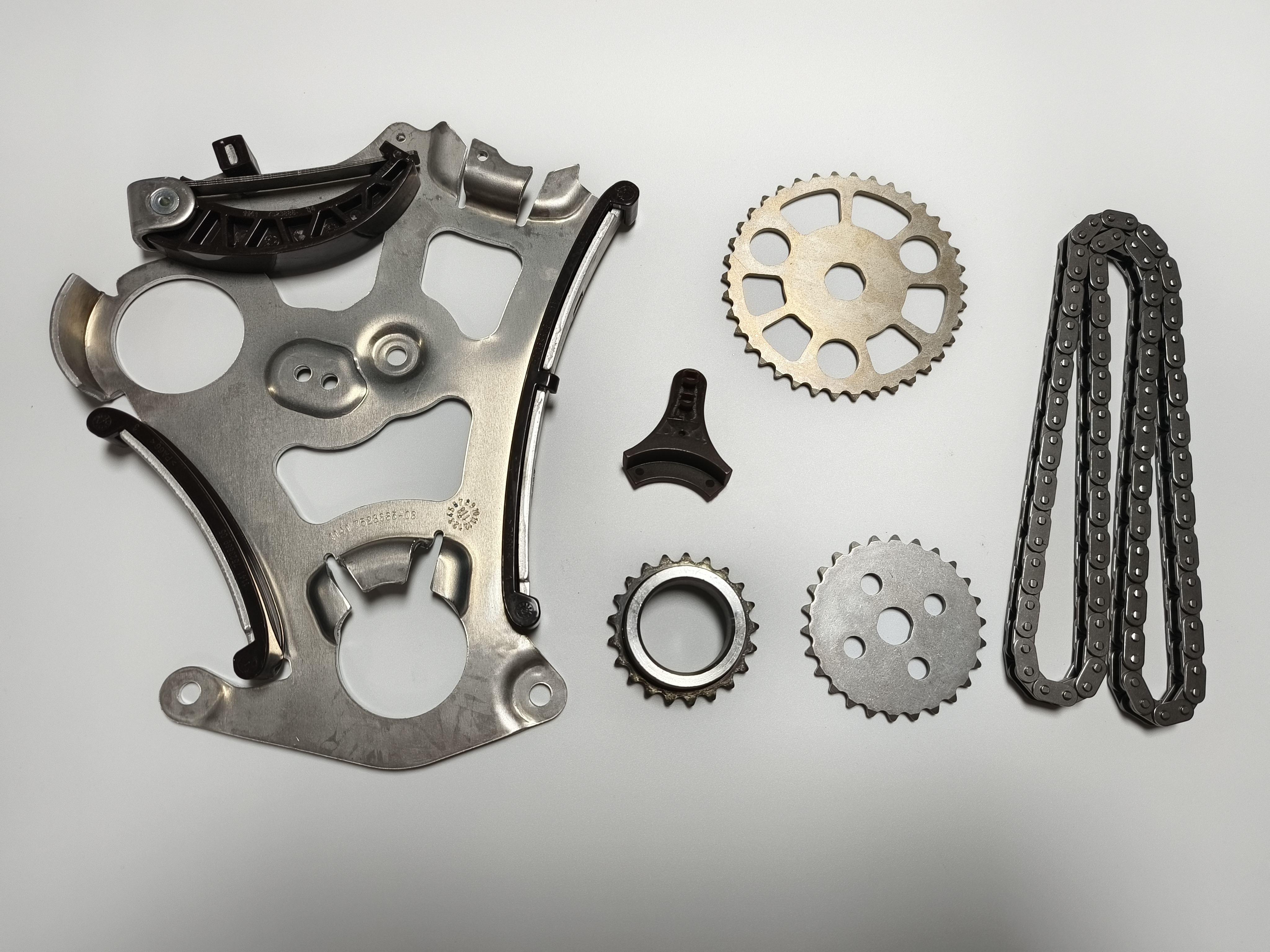 Akzen Complete Timing Chain Kit For BMW N52 N51 N52B25 N52B30 E60 E90 X3 X5 Z4 Engine OEM 11317523884 11317502569
