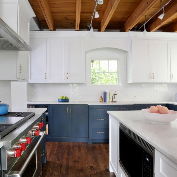 U Shape Modern Style Navy Blue And White Shaker Kitchen Cabinets Blue Base Kitchen Cabinets With Countertop