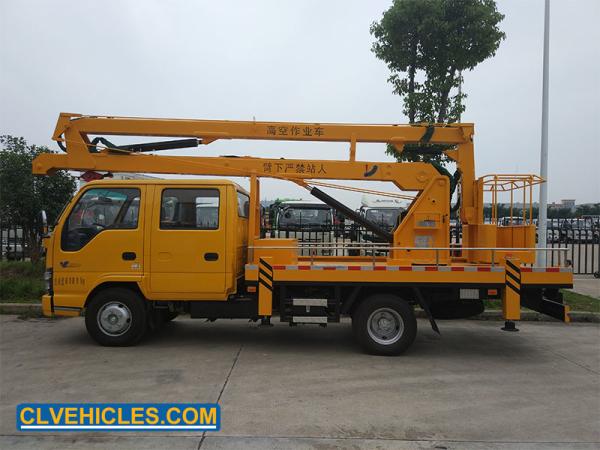 600P 130hp ISUZU Aerial Platform Truck 14 Meters Folding Boom