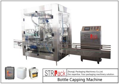 Tipo linear plástico pneumático estrutura 750pcs/hora de Jerry Can Capping Machine With