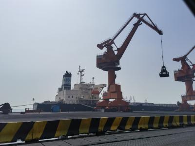 Harbour Freight Gantry Crane Loading And Unloading Portal Harbor Crane