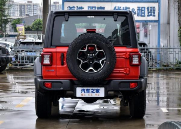 Jeep WranglerLong range new electric vehicle 5 door 5 seat SUV 2022 2.0T 4xe Sahara fluorescent red edition used car Hot Selling