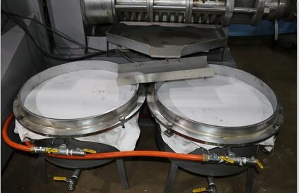 High Oil Yield Cold Making Screw Oil Press Machine Flaxseed Oil Extraction Machine