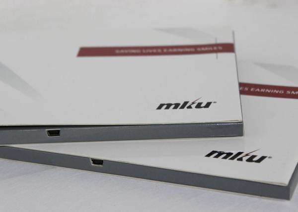 Bespoke TFT Screen LCD Video Brochure for wedding Invitation , Full colors