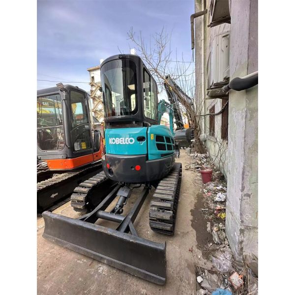 YANMAR Engine Used KOBELCO35 Crawler Excavator Original Hydraulic Cylinder Second Hand