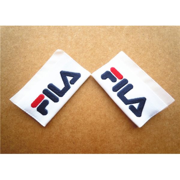 Garments Woven Clothing Label Tags , Sewing Embroidered Clothing Labels