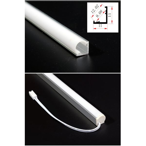 Lumières de cabine LED modernes en aluminium anodisé montées sur la surface