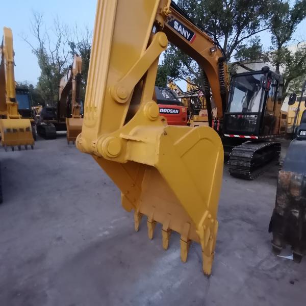 Em segunda mão Komatsu PC200 Excavator Japão Motor 0-2000 Horas de trabalho 20000 KG Peso