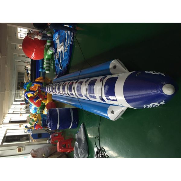 2 | вода 10 человек сваренная воздухом раздувная забавляется сопротивление пламени трубки шлюпки банана