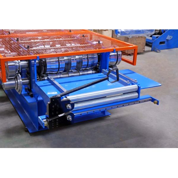 20M/Min стоя соединяющ швами крен панели крыши формируя вертикаль машины