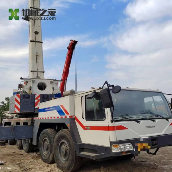 QAY180 Zoomlion All Terrain Crane 180 Ton Second Hand Crane