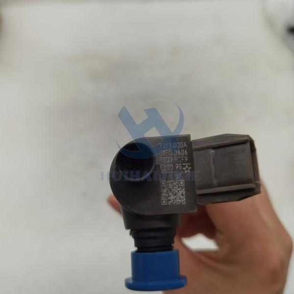 トヨタ2.4L2.4 2GDインジェクタ用のコモンレールディーゼル燃料インジェクタノズル 23670-0E020