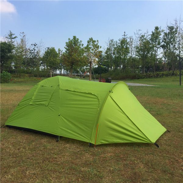 Hot Selling Double Layers 4-5 Person Family Camping Tent Party Tent Promotion Tent(HT6028)