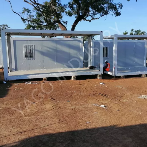 Prefabricated Flat Pack Portable Buildings House For Construction Camp 20ft