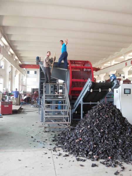 ZPS-1200 Used Tire Shredder  Tyre Shredding Equipment For Waste Tire Recycling Line
