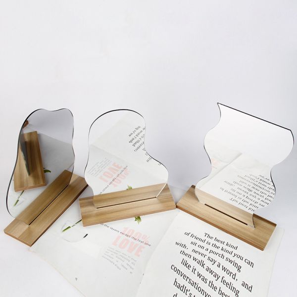 Curvy Portable Lighted Makeup Mirror Wood Stand For Vanity