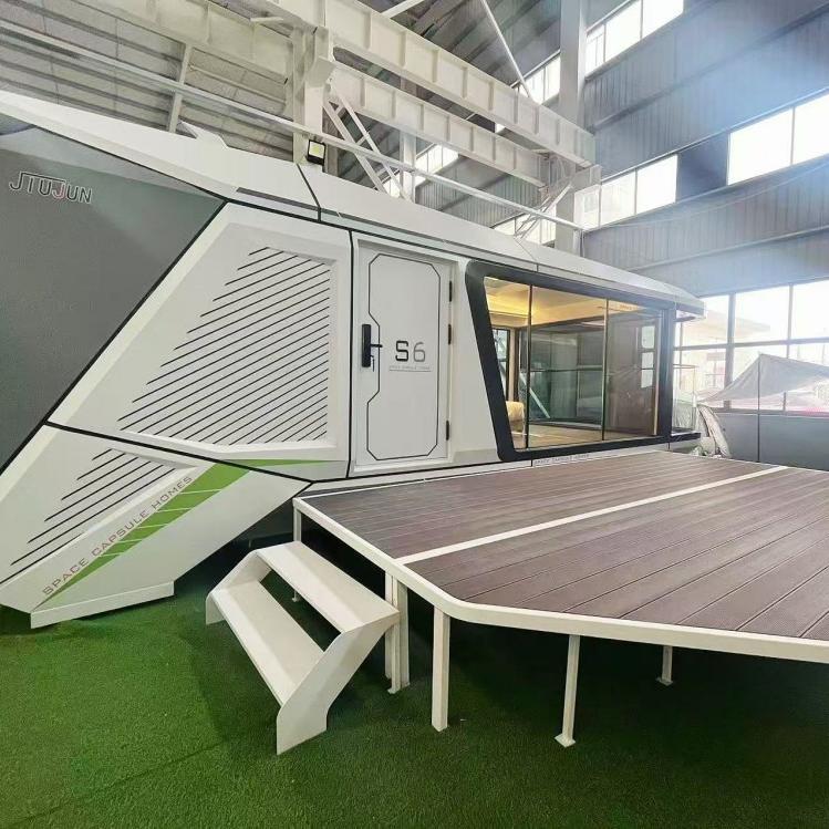 Hot Sale Yoncheng S6 Modern Prefab Houses High Quality Cozy Exclusive New Design Waterproof Steel Structure Space Capsule