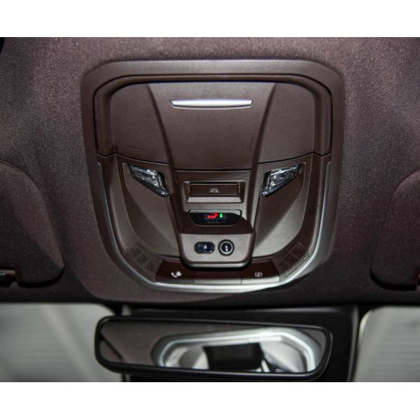 Седан высокой эффективности четырехколесного привода ORA Lightningmao 2022 600km электрический