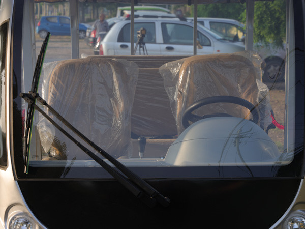 Аккумуляторная электрическая клубная машина UTV Custom Electric Golf Cars Legal Street