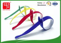 As multi cintas plásticas coloridas rolam, engancham & forma das cintas plásticas T da asseguração do laço